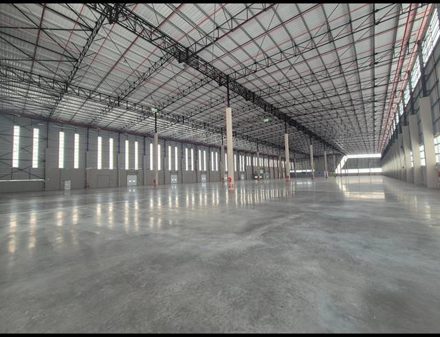 12,675M² WAREHOUSE TO LET IN LINBRO PARK